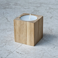 Oak tealight candle holder 50x50x60 mm